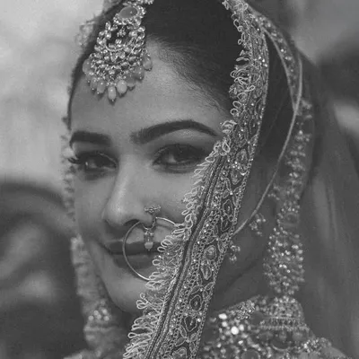 TANISHKA DHODI KAPOOR profile
