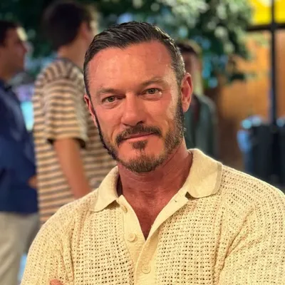 Luke Evans profile