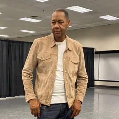 MARK CURRY profile