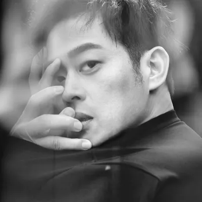 Rong Rong 榮忠豪 profile