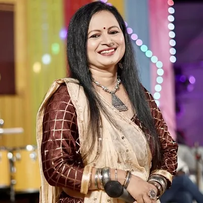 Sarla Dave profile