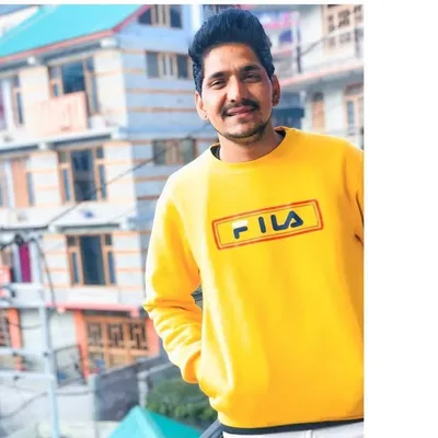 🇹ʜᴇ 🇸ᴜɴ𝐢ʟ 🇧ɪꜱʜɴᴏ𝐢 🇲ᴀʀᴡᴀᴅ𝐢 💛🪽🧿 profile