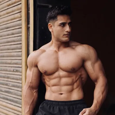 Shabi Raza profile