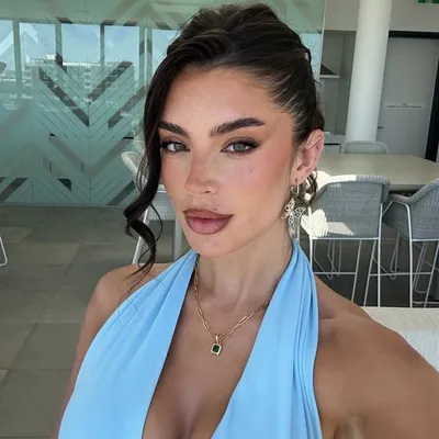 Sharon Andrea profile