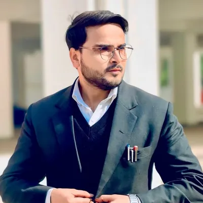 MD ZEESHAN SHEIKH ADV.⚖️ profile