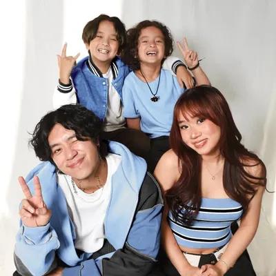 The Shluv Family profile