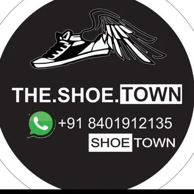 THE SHOE TOWN 99 OFFICIAL™️ profile