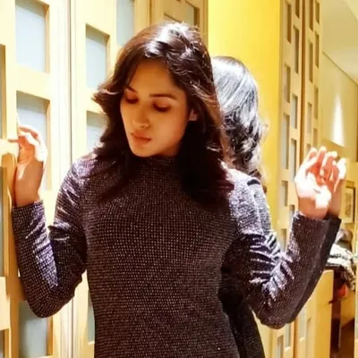 Simran Kaur profile