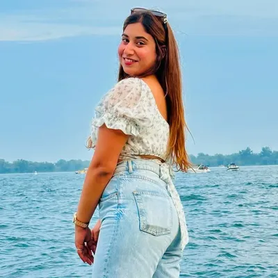Simran Babbar profile