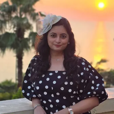 Sonia Motwani | Brown Biz Coach 🔥 profile