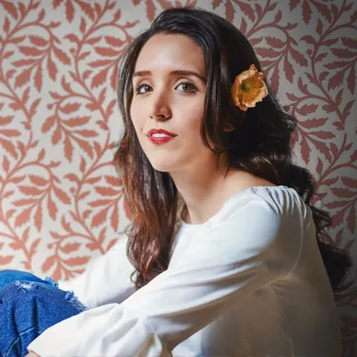 Lily Layton | Mama & Artist profile