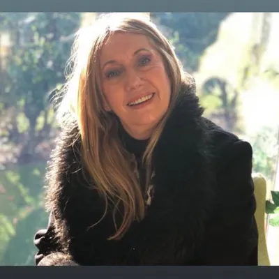 SUE SMITH profile