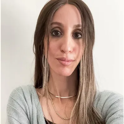 Sarah ✮ The Stylish Mommy profile