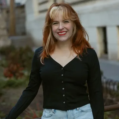 Becca Rea-Tucker profile