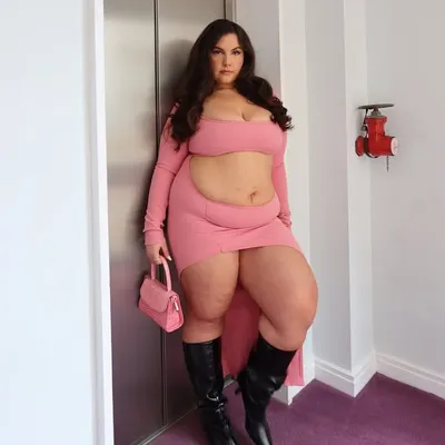 Tally Sharp | plus size fashion, fitness & self love