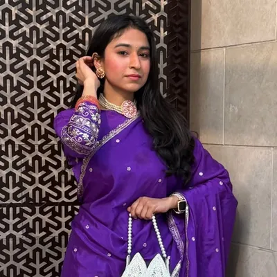 Tanishka | Comedy Content Creator✨ profile