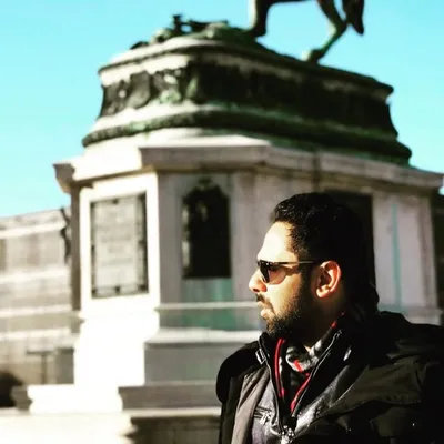 Mohit Manocha profile