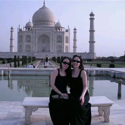 The Travel Sisters โ๏ธ ๐ profile