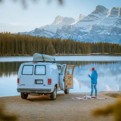 Van Mobile profile