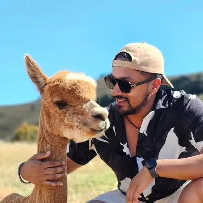 J Chacko | UGC ๐ฝ๏ธ & Content creator NZ ๐ณ๐ฟ profile