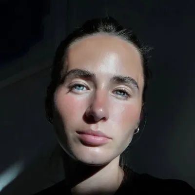 VICTORIA profile