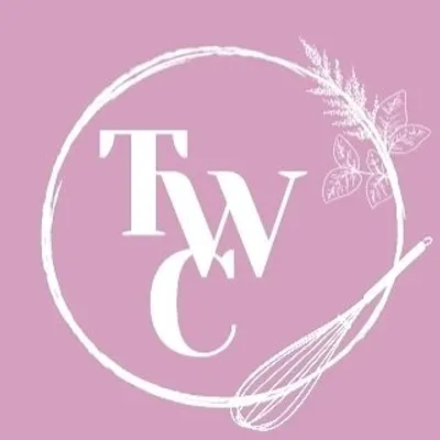 The Whisk Corner | Custom cakes profile