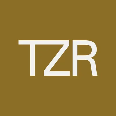 The Zoe Report profile