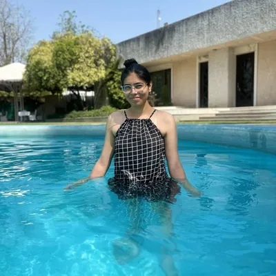 Sonam Santani profile