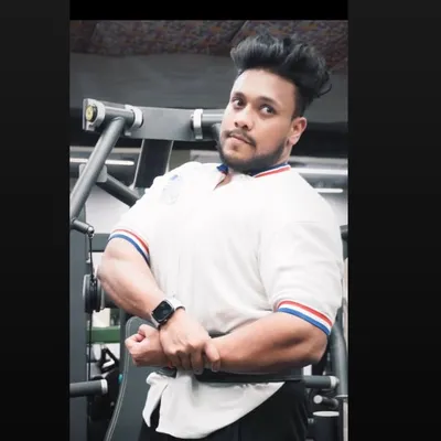 Aayush Gupta🔵