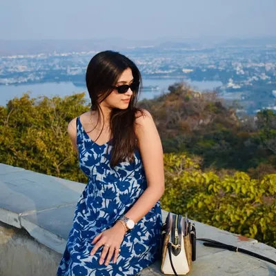 Aayushi Paul profile