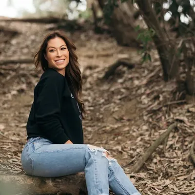 This Fit Wife Candice B profile