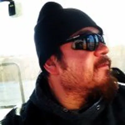Ricky Amador profile