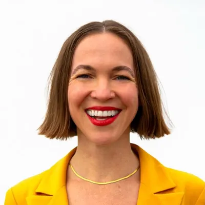 Natalie Kuhn profile