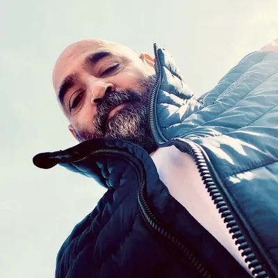 Vikram K Kumar profile
