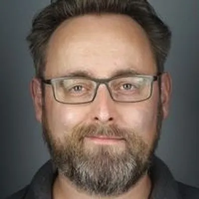 Thomas Hofmann profile