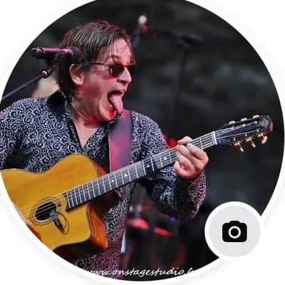 Thomas Dutronc, actu & guitare profile