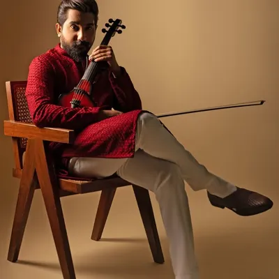 Thomson Thomas profile