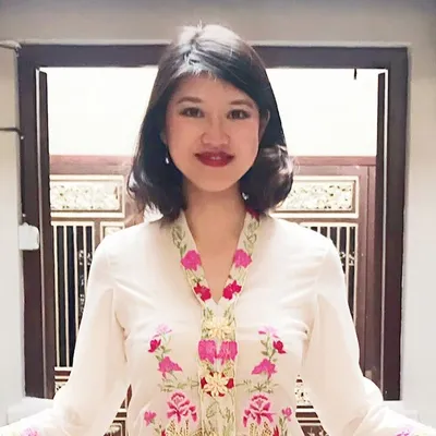 Joan Low profile
