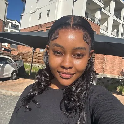 Tholang Thulie Lesholu Mokwena profile