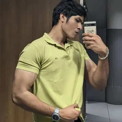 vàįbhâv profile