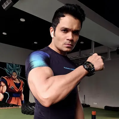 Yogesh Takwale profile