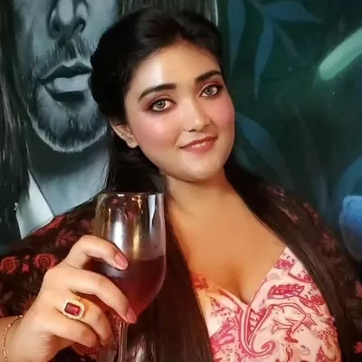 TIASHA MUKHERJEE profile