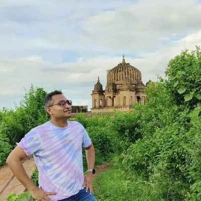 Shalin Shah profile