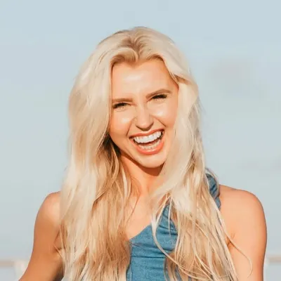 Tiffany Houghton profile