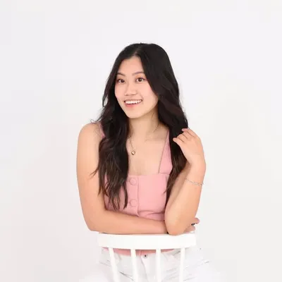 Tiffany Tse 謝童暖 profile