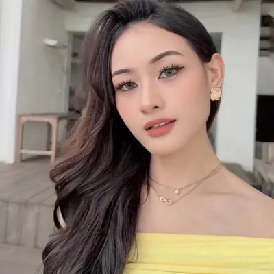 Tika N. Azizah profile