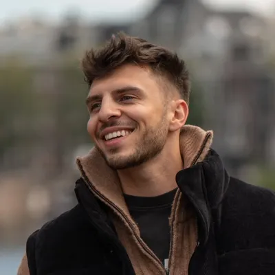 Tim Stammberger profile