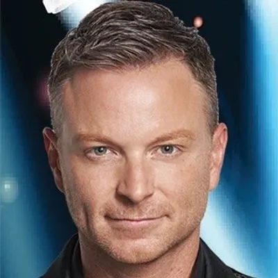 Tim Campbell profile