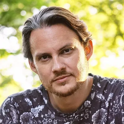 Tim Foust profile
