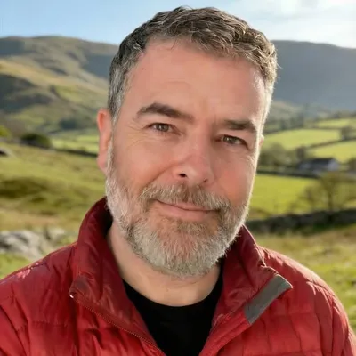 Tim Holt profile